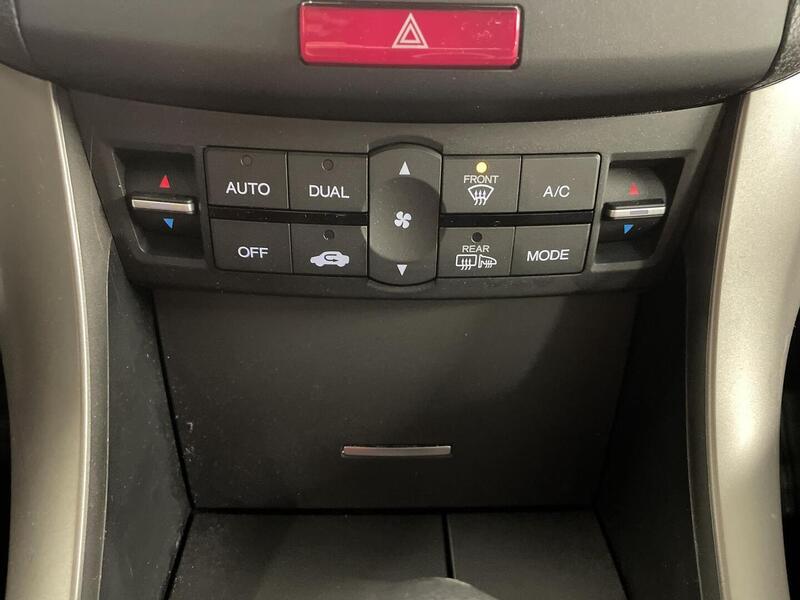 Honda Accord vaihtoauto