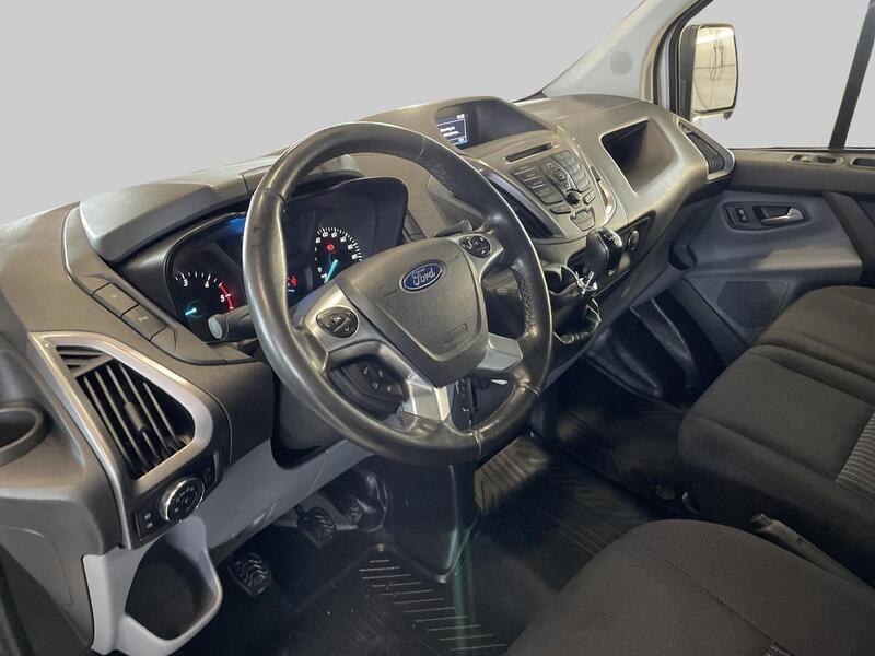 Ford Transit Custom vaihtoauto