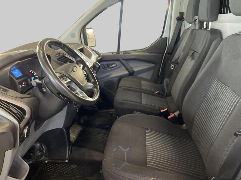 Ford Transit Custom vaihtoauto