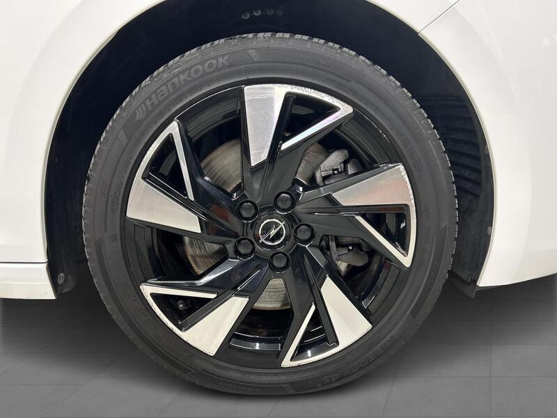 Opel Astra vaihtoauto