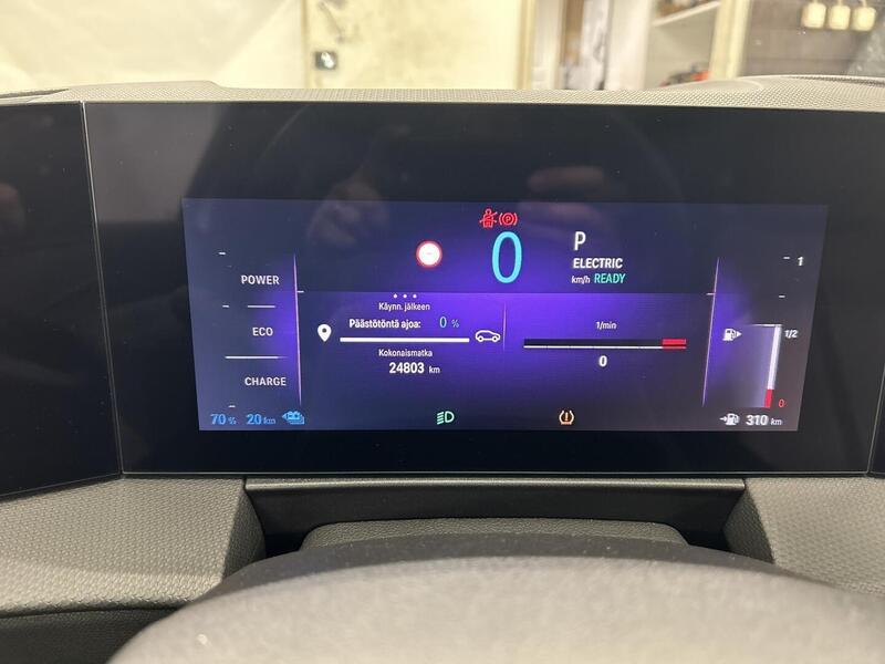 Opel Astra vaihtoauto