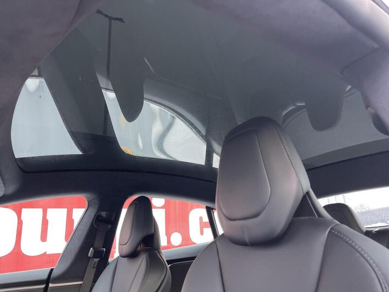 Tesla Model S vaihtoauto