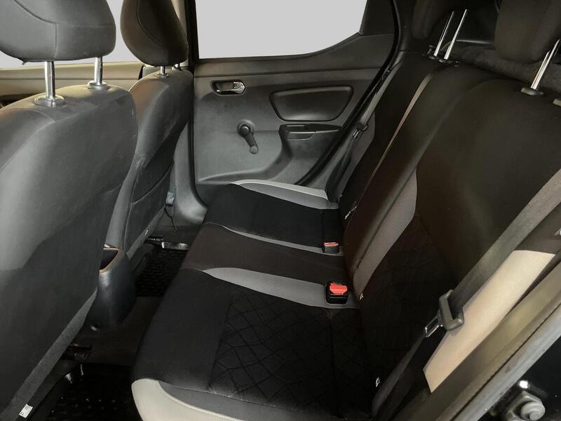 Nissan Micra vaihtoauto