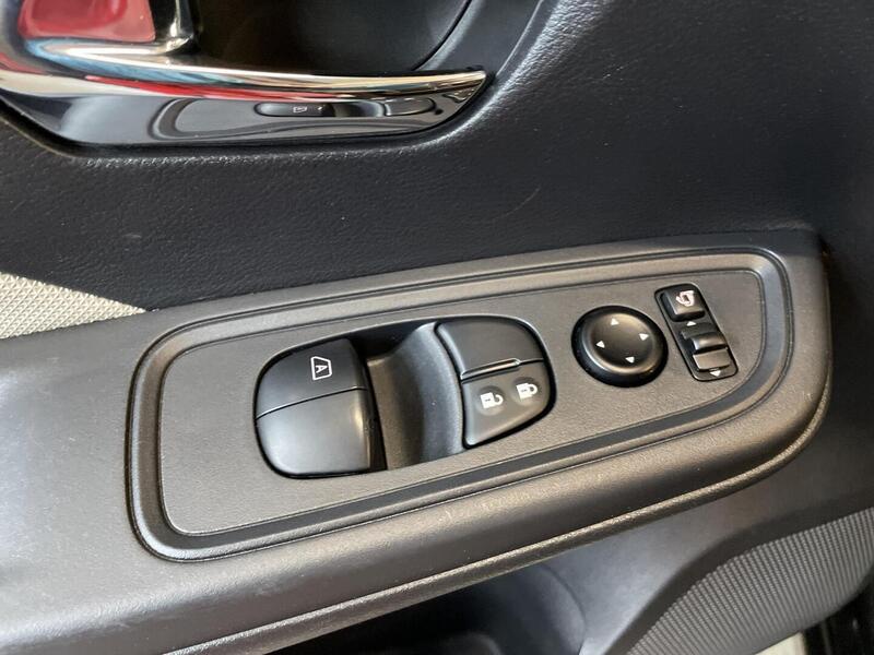 Nissan Micra vaihtoauto