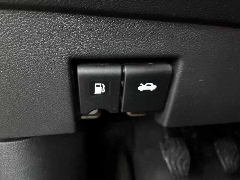 Nissan Micra vaihtoauto