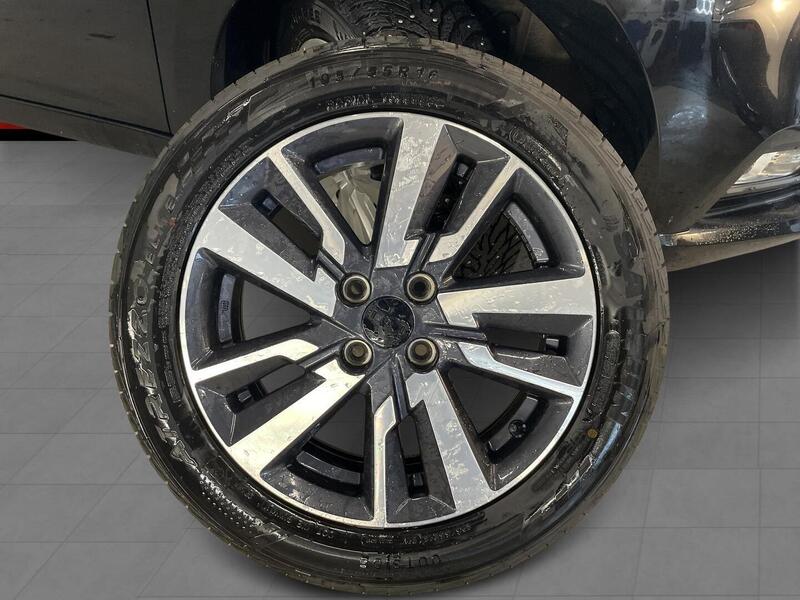 Nissan Micra vaihtoauto