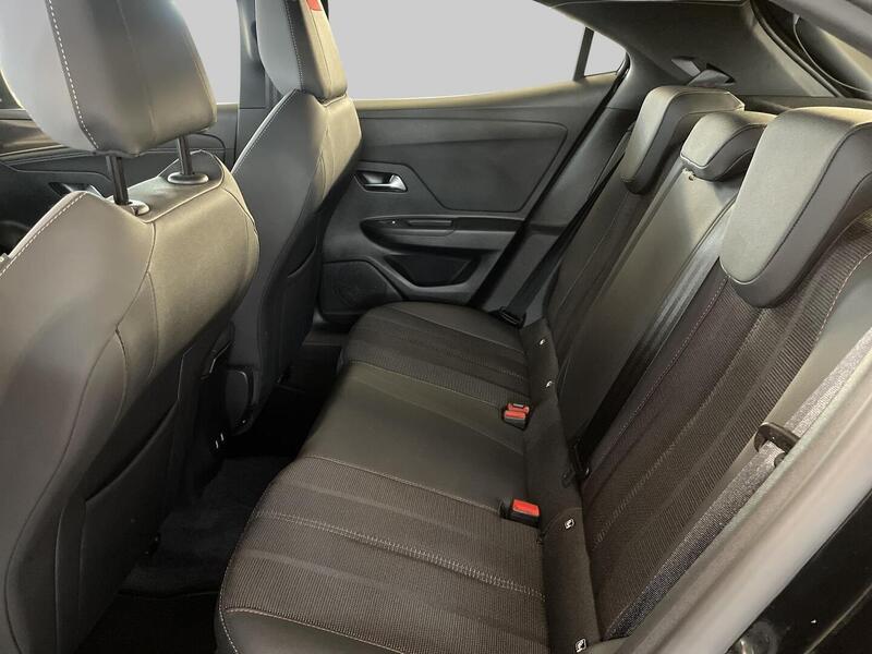 Opel Mokka-e vaihtoauto