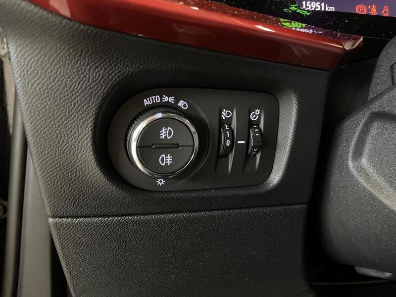 Opel Mokka-e vaihtoauto