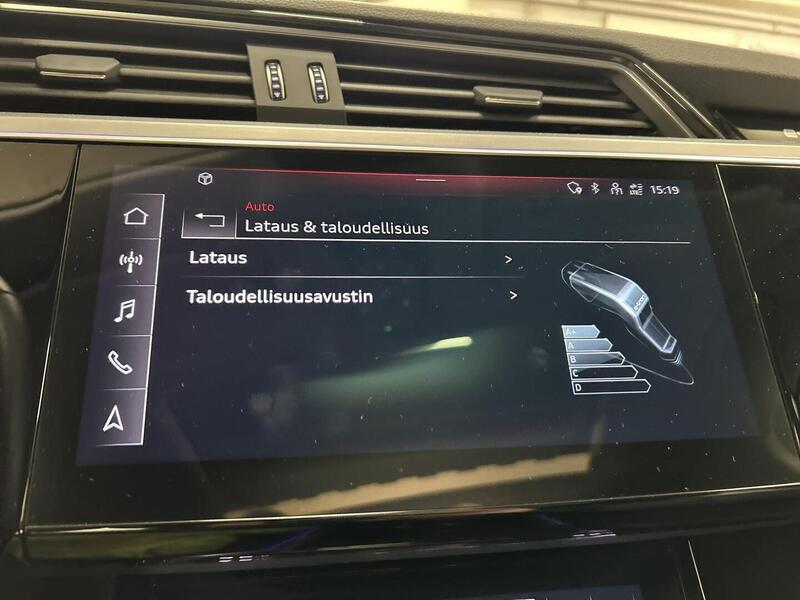 Audi e-tron vaihtoauto