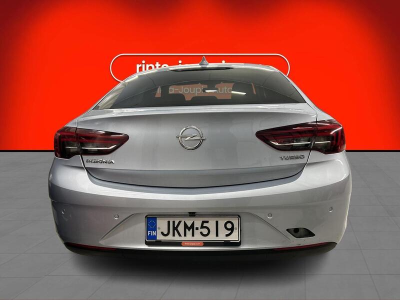 Opel Insignia vaihtoauto