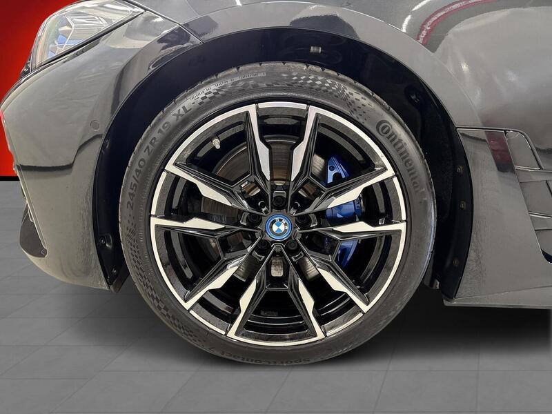 BMW i4 M50 vaihtoauto