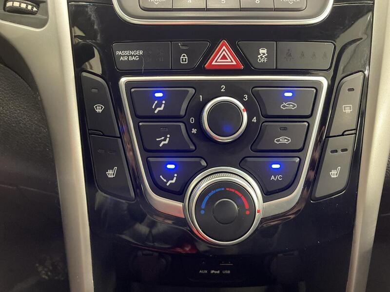 Hyundai i30 Wagon vaihtoauto