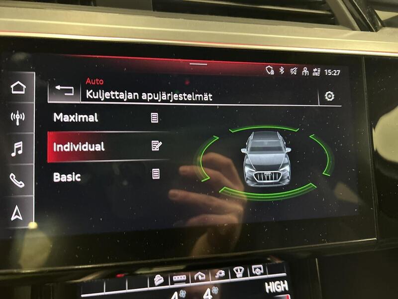 Audi e-tron vaihtoauto