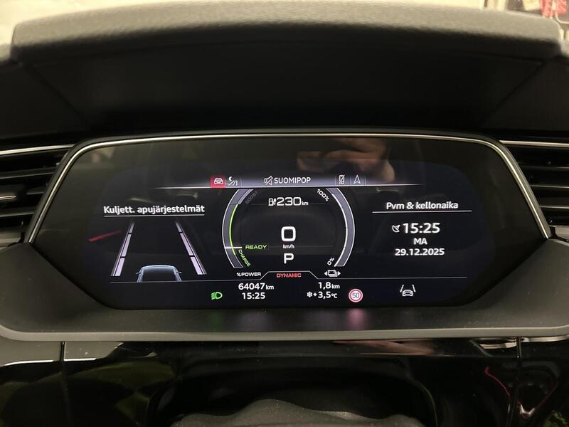 Audi e-tron vaihtoauto