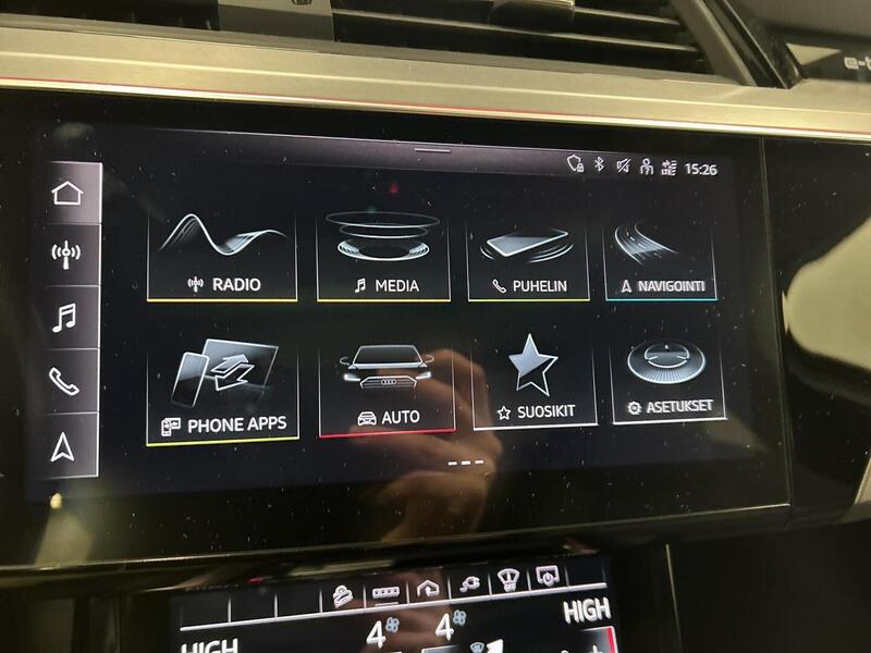 Audi e-tron vaihtoauto