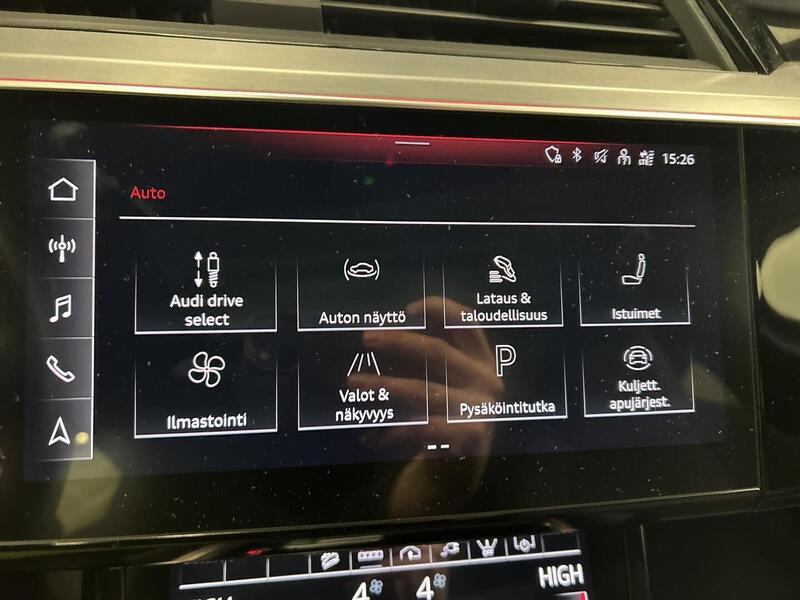 Audi e-tron vaihtoauto