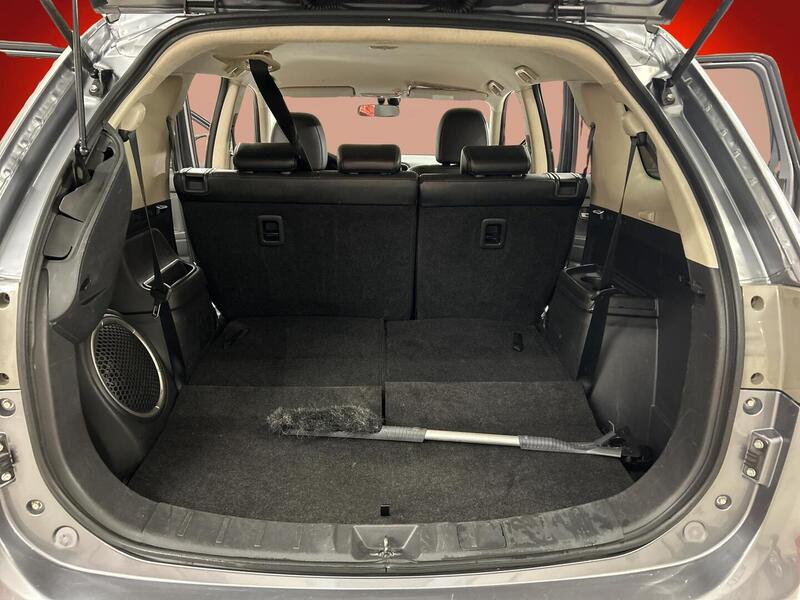 Mitsubishi Outlander vaihtoauto