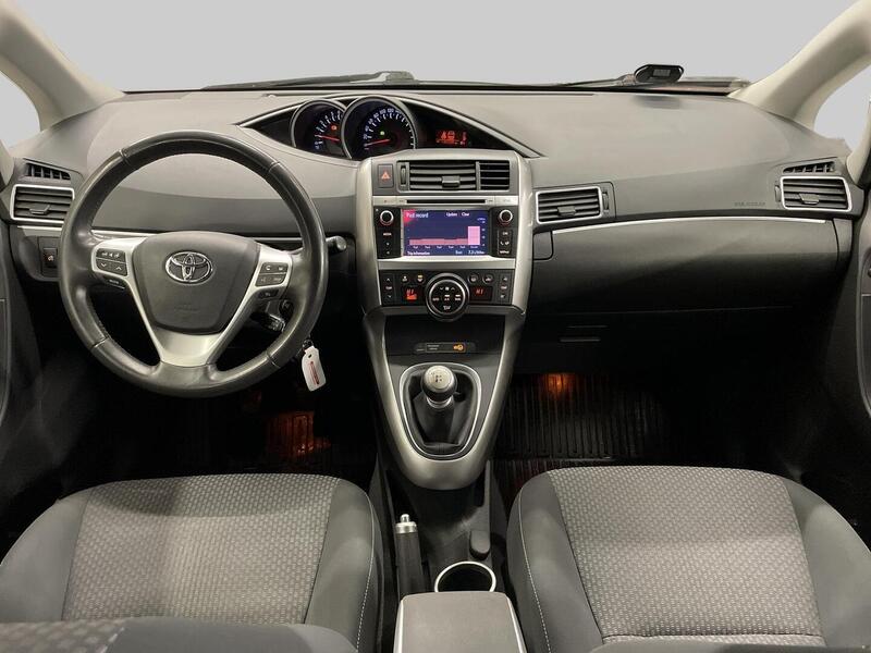 Toyota Verso vaihtoauto