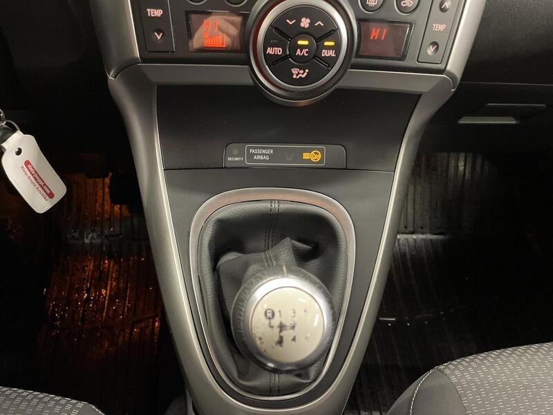 Toyota Verso vaihtoauto