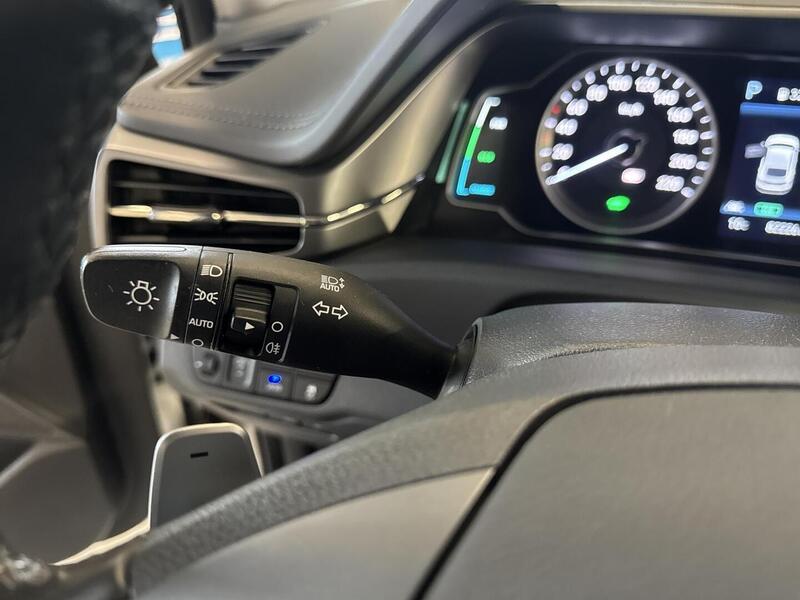 Hyundai IONIQ plug-in vaihtoauto