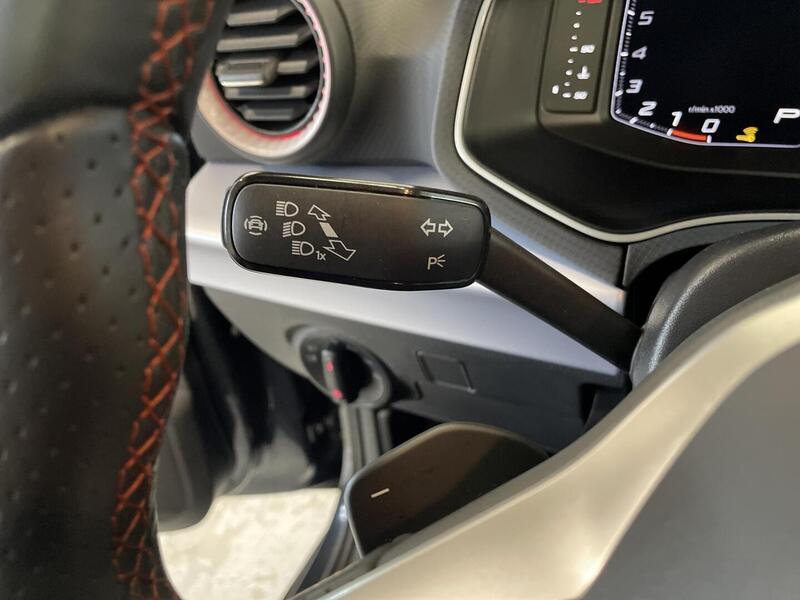 SEAT Arona vaihtoauto