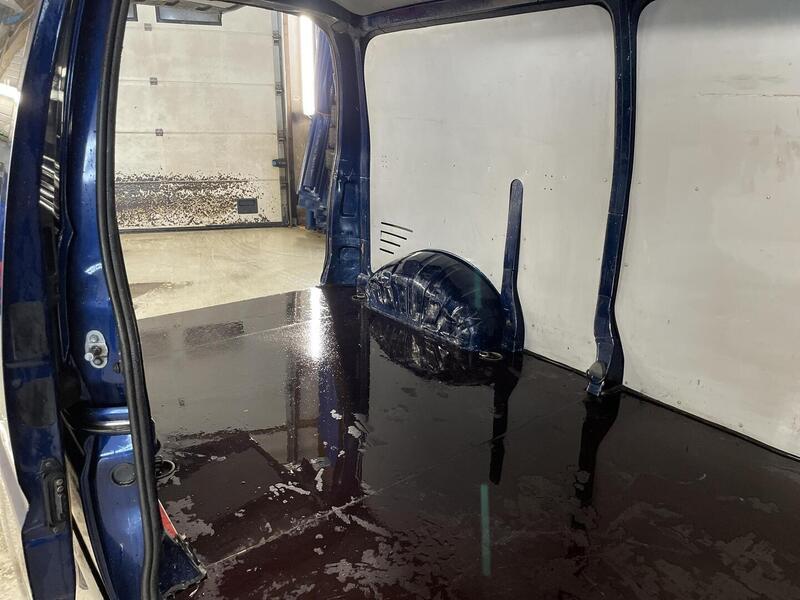 Toyota Hiace vaihtoauto