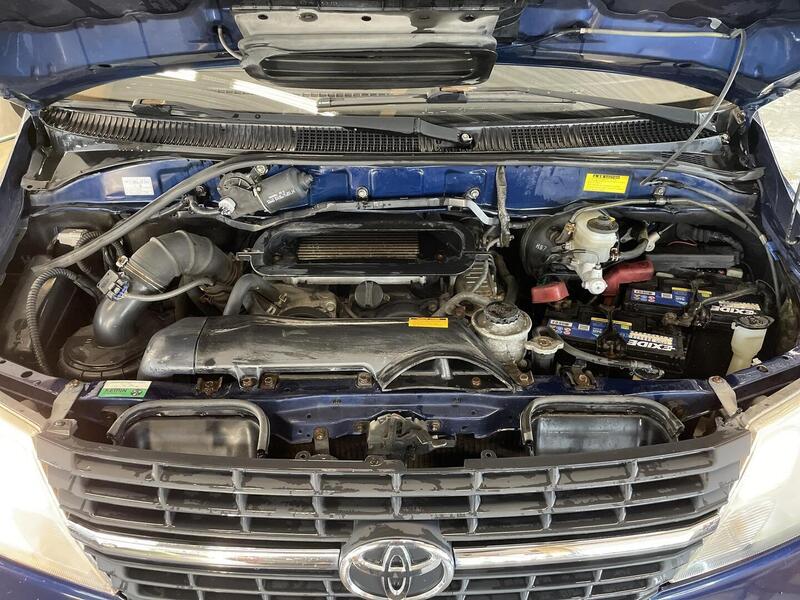 Toyota Hiace vaihtoauto