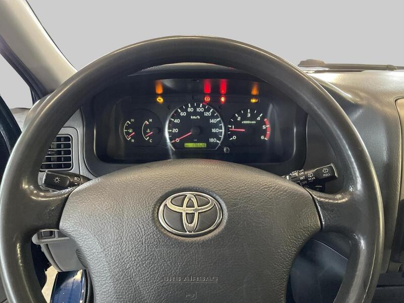 Toyota Hiace vaihtoauto