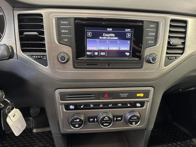 Volkswagen Golf Sportsvan vaihtoauto