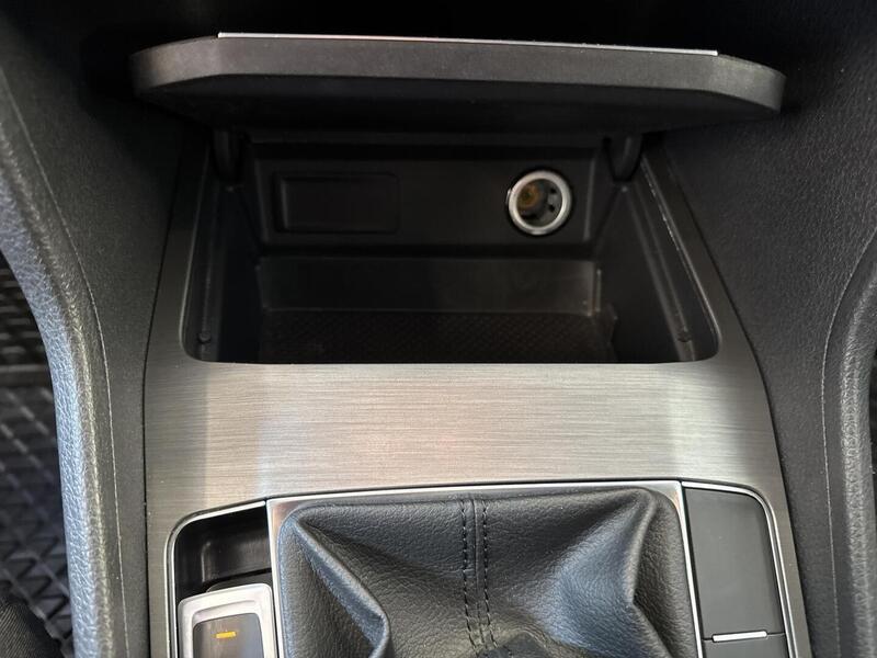 Volkswagen Golf Sportsvan vaihtoauto