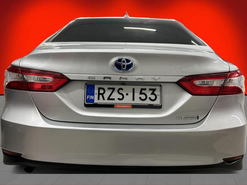 Toyota Camry vaihtoauto