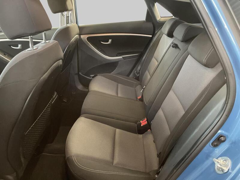 Hyundai i30 5d vaihtoauto