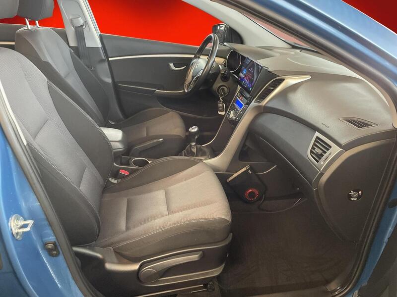 Hyundai i30 5d vaihtoauto