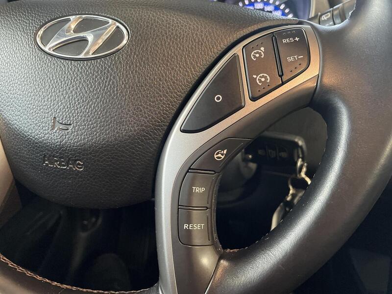 Hyundai i30 5d vaihtoauto