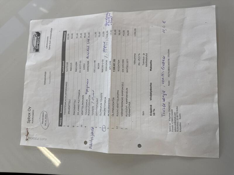 Volkswagen Touran vaihtoauto