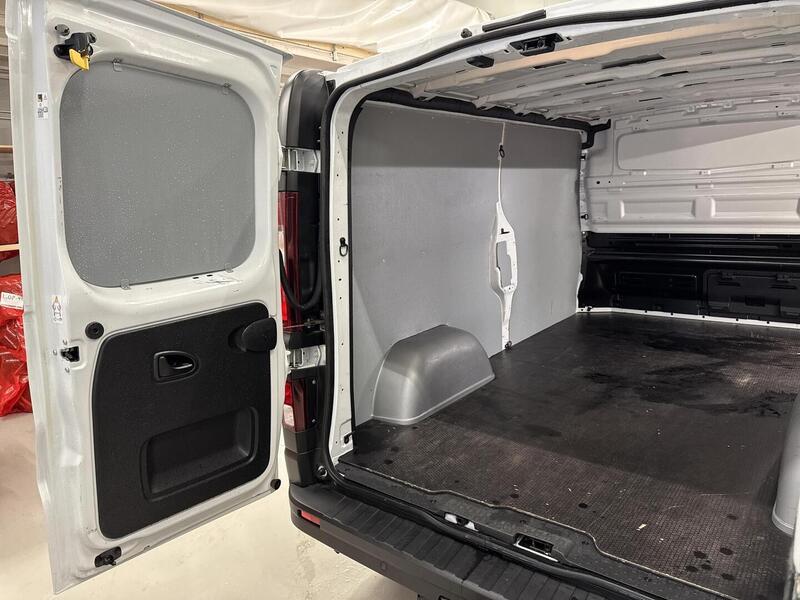 Renault Trafic vaihtoauto