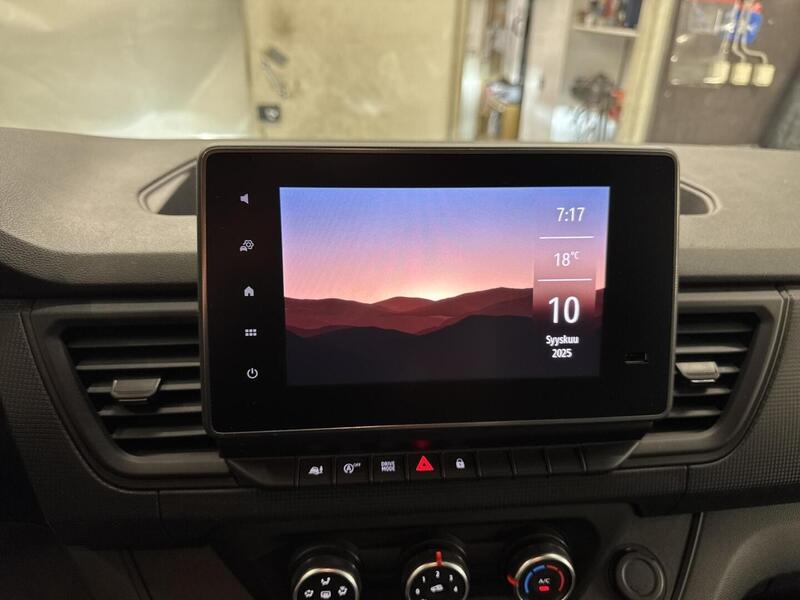 Renault Trafic vaihtoauto