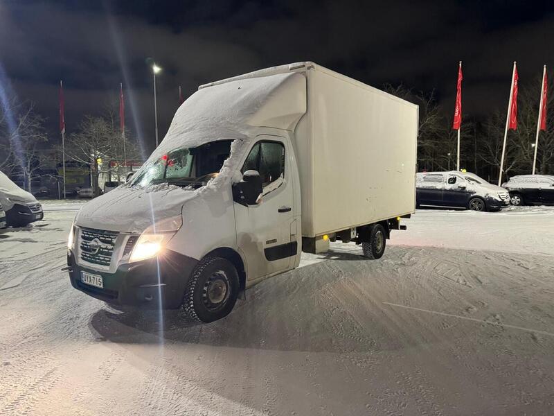 Nissan NV400 vaihtoauto