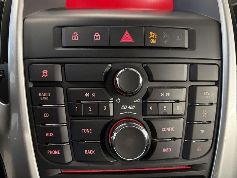 Opel Astra vaihtoauto