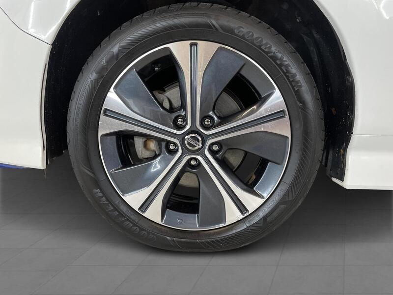 Nissan Leaf vaihtoauto