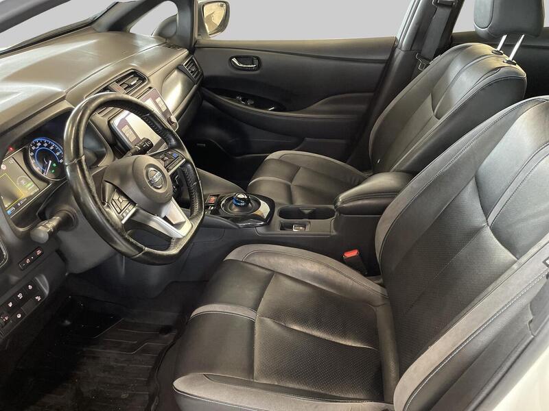 Nissan Leaf vaihtoauto