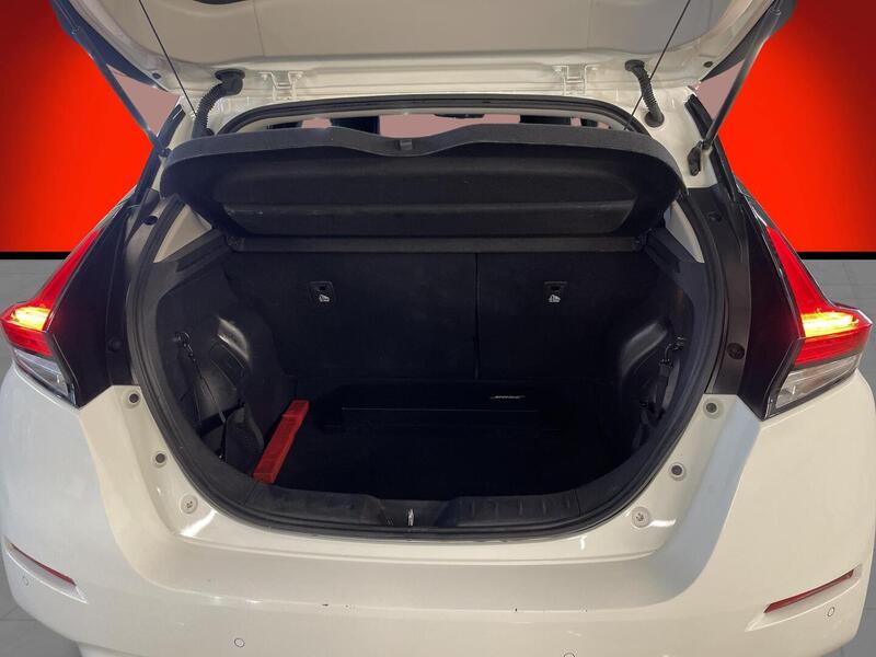 Nissan Leaf vaihtoauto