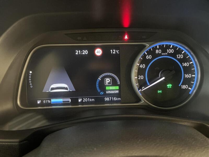 Nissan Leaf vaihtoauto