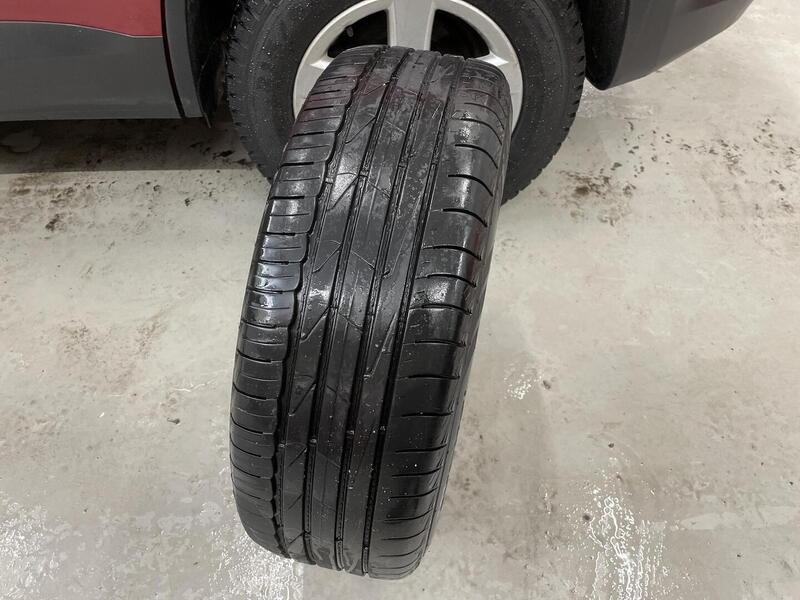 Volkswagen Tiguan vaihtoauto