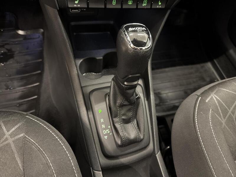 Skoda Rapid vaihtoauto