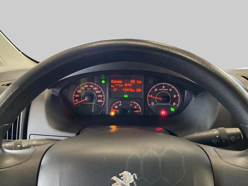 Peugeot Boxer vaihtoauto