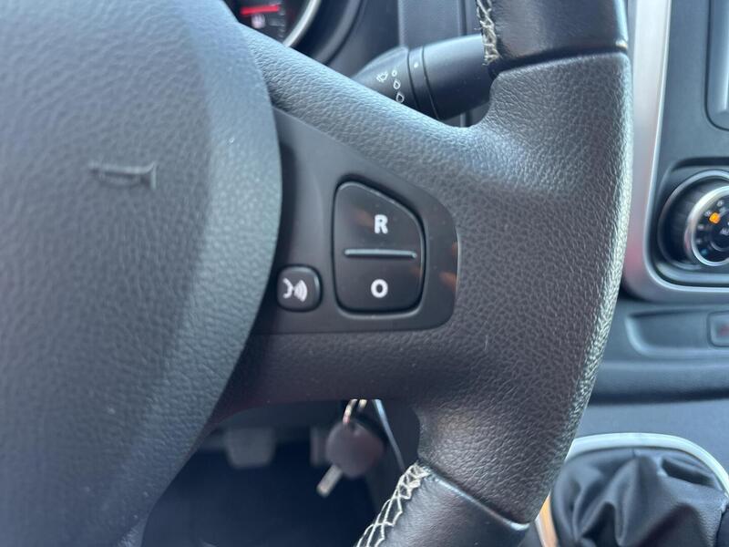 Nissan NV300 vaihtoauto