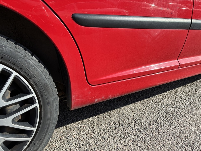 Peugeot 207 vaihtoauto