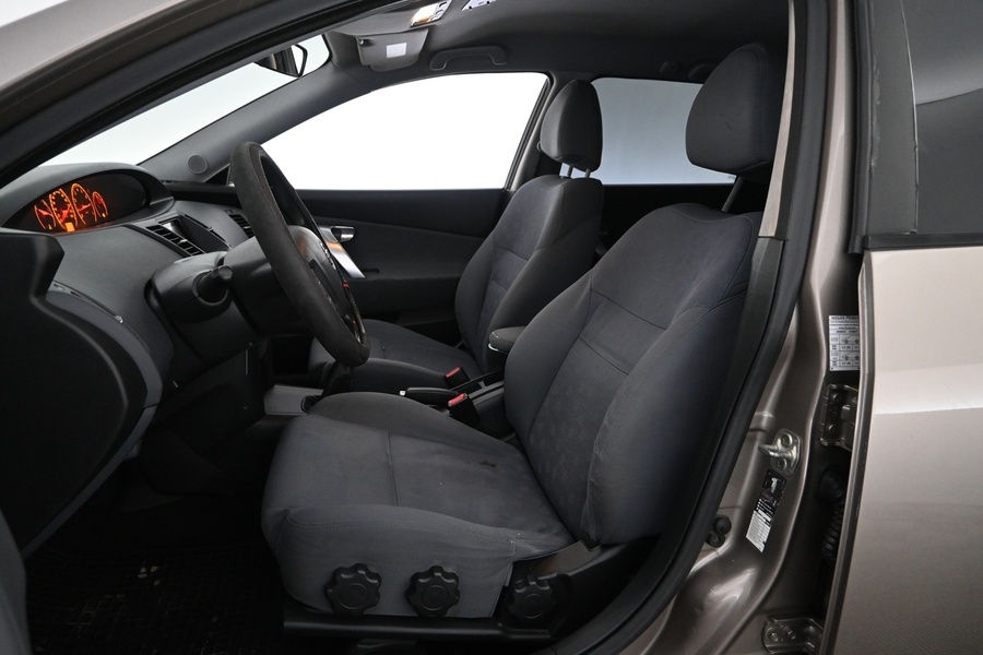 Nissan Primera vaihtoauto