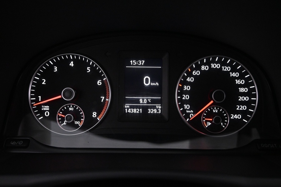 Volkswagen Touran vaihtoauto